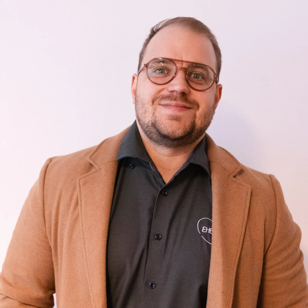 Expert Lander Kerstens